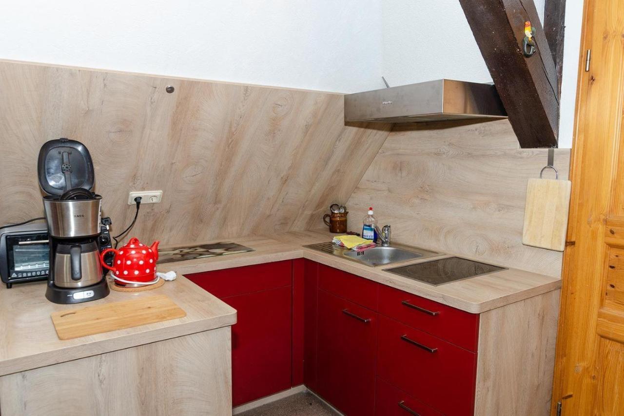 3-R-Ferienwohnung-Fuer-3-Personen-In-Schaprode-Auf-Ruegen-Zi4 Exterior photo